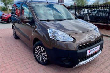 1.6 benz 92KM 1wł BELGIA Mały przebieg 98 tyś SERWIS Gwarancja